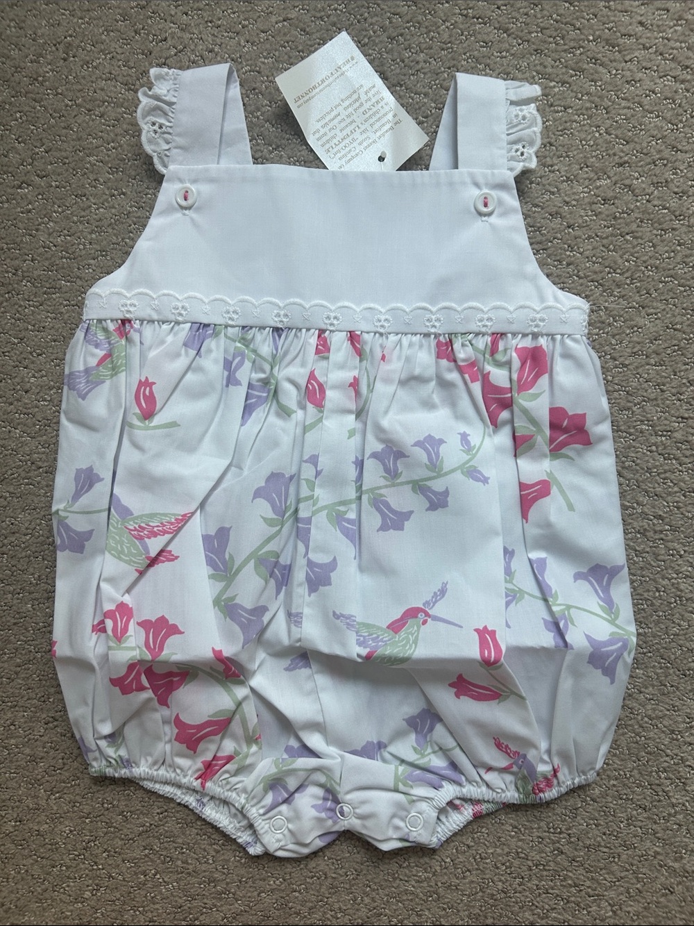 NWT Beaufort Bonnet Company Bitsy Bubble in Hummingbird print